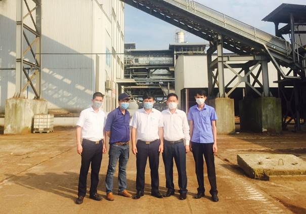 XN Dịch vụ Điện lực Hà Tĩnh thăm và làm việc tại nhà máy MDF Thanh Thành Đạt tại Hà Tĩnh