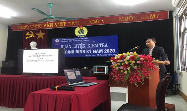 Huấn luyện và kiểm tra sát hạch AT-VSLĐ định kỳ năm 2020 Xí nghiệp Dịch vụ Điện lực Lào Cai (khu vực Lào Cai