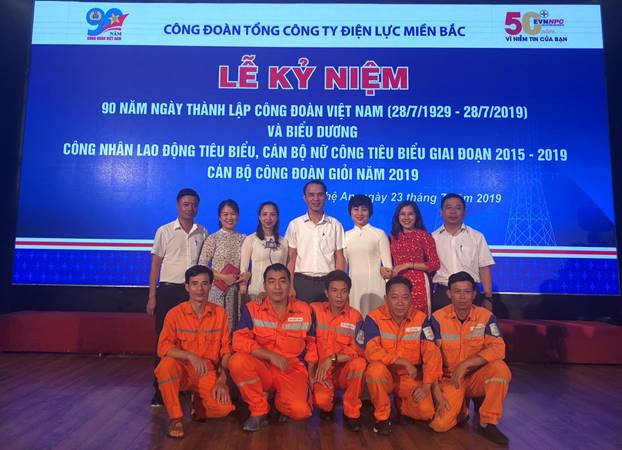 Tổng Công ty Điện lực miền Bắc (EVN NPC) tổ chức lễ kỷ niệm 90 năm ngày thành lập Công đoàn Việt Nam (28/7/1929 – 28/7/2019) và biểu dương công nhân lao động, cán bộ nữ công tiêu biểu và cán bộ công đoàn giỏi năm 2019.