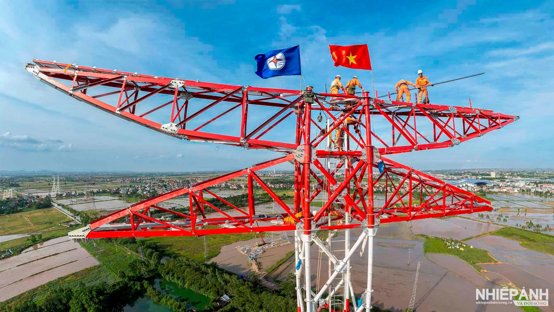 W 9. Kk Nguyen Tuan Anh 120 Cong Truong Tren Cao